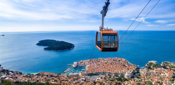 Dubrovnik cable car.jpg